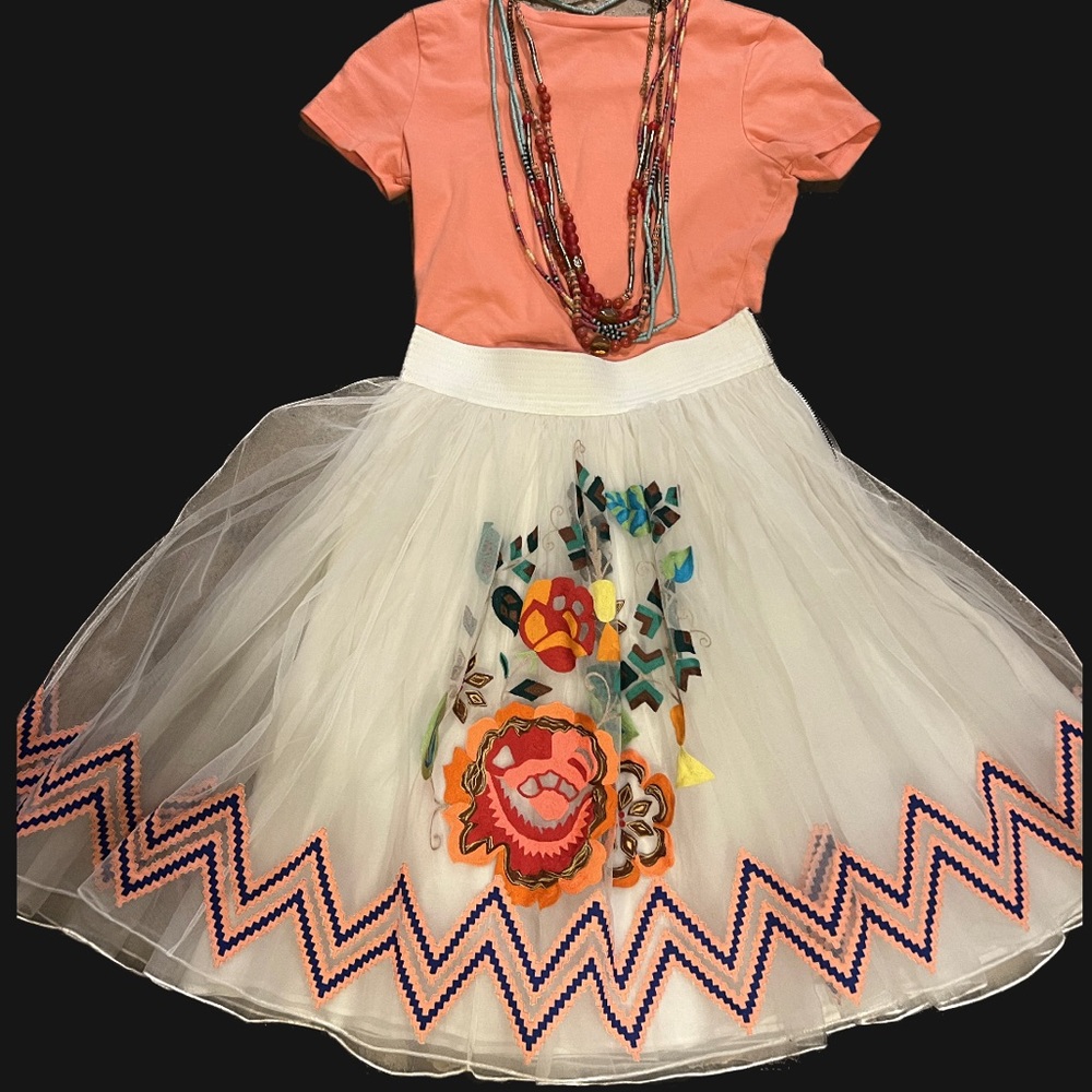 Hemant & Nandita Tulle skirt Like new